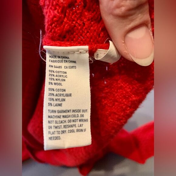 American Eagle Outfitters Red Crewneck Fuzzy Sweater Small - Picture 10 of 10